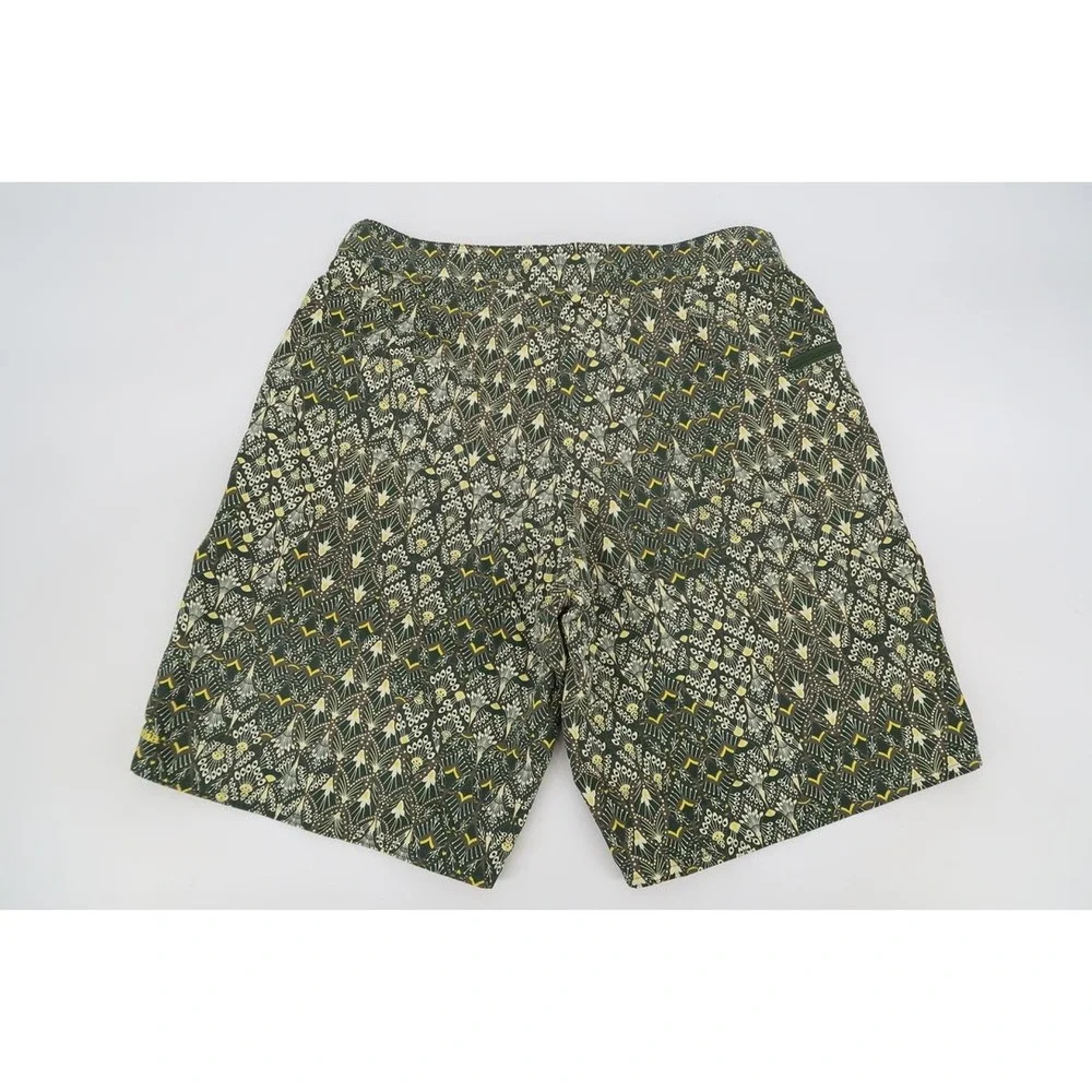 Patagonia Wavefarer Board Shorts Men 32 Green Geometric Maharaja 86556